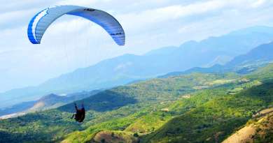 Gobierno prohíbe volar parapentes en Santiago de Cuba 