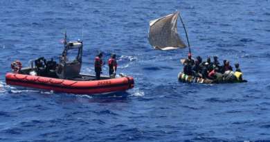 Guardia Costera de EE.UU. repatria a 43 balseros cubanos