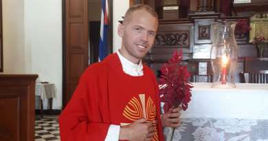 Padre Kenny se opone al nuevo Código de las Familias: "No creo en el matrimonio igualitario"