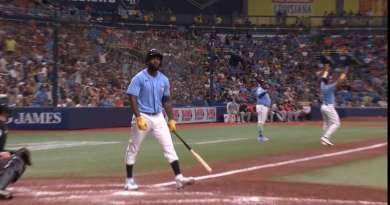 Cubanos Abreu y Arozarena batallan por varios lideratos en la Liga Americana