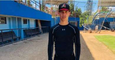 Prospecto del béisbol de 18 años abandona Cuba