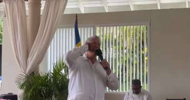 Díaz-Canel y Malmierca cantan la Guantanamera en karaoke en San Vicente y las Granadinas