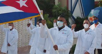 Senadores de EE.UU. piden esfuerzos para desalentar la explotación de médicos cubanos