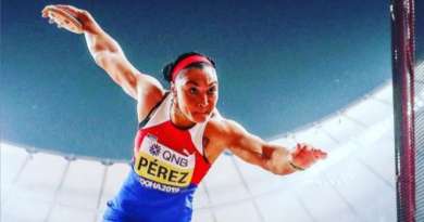 Discóbola Yaimé Pérez logra tercer lugar en su primera competencia en EE.UU.