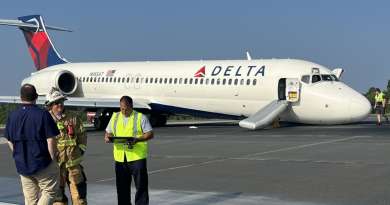 Avión de Delta Airlines aterriza en Carolina del Norte sin las ruedas delanteras