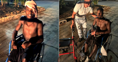 Cubano regala andador a joven deportista en silla de ruedas