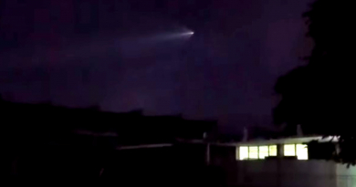 Luz en el cielo sorprende a guantanameros: “Un avión ruso rompiendo la barrera del sonido”