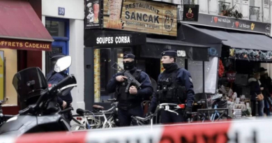 Un muerto y un herido en ataque con un cuchillo en el centro de París