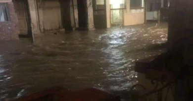 Fuertes lluvias y descargas eléctricas azotan La Habana 