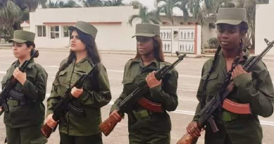La FMC promueve el Servicio Militar para las mujeres como “una buena opción”