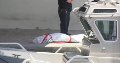 Encuentran cuerpo de un hombre flotando en río de Miami