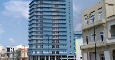 Hotel Deauville de La Habana reabre sus puertas tras cuatro años cerrado