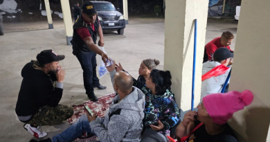 Detienen a 18 migrantes cubanos en un autobús en Guatemala