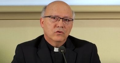 Renuncian todos los obispos chilenos por encubrimiento de abusos sexuales en su país