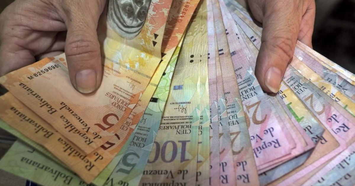 Escasez de efectivo en Venezuela © La Patilla
