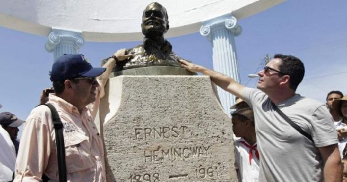 Nieto de Hemingway en Cuba © Geogarage