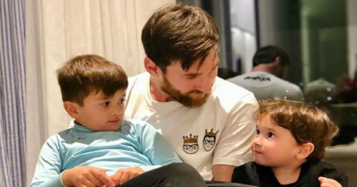 Leo Messi con sus hijos Thiago y Mateo © Instagram / Messi