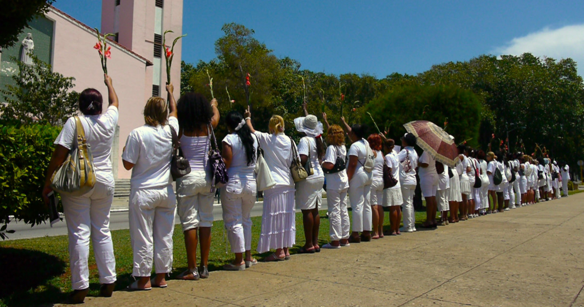 Integrantes de las Damas de Blanco durante un acto de protesta © Wikimedia Commons