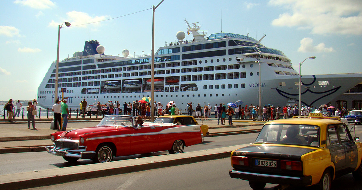 Crucero en el Puerto de La Habana © CiberCuba