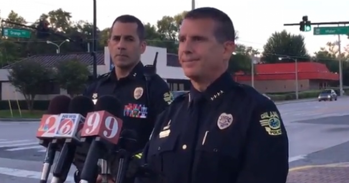 El jefe de la Policía de Orlando, John Mina, informa sobre el tiroteo © Twitter / @OrlandoPolice