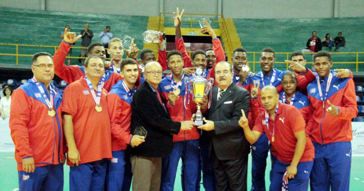 Selección cubana de voleibol masculino sub-19 © NORCECA
