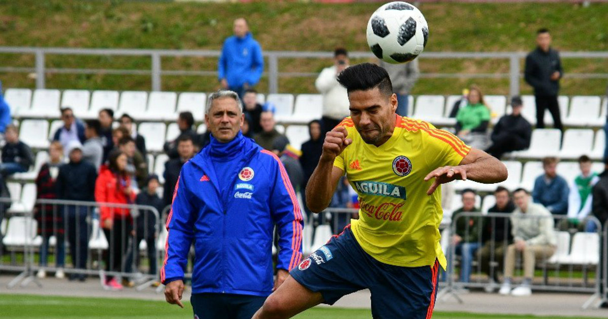 Selección colombiana, antes del partido que perdió hoy con Japón. © Twitter / Selección Colombia 