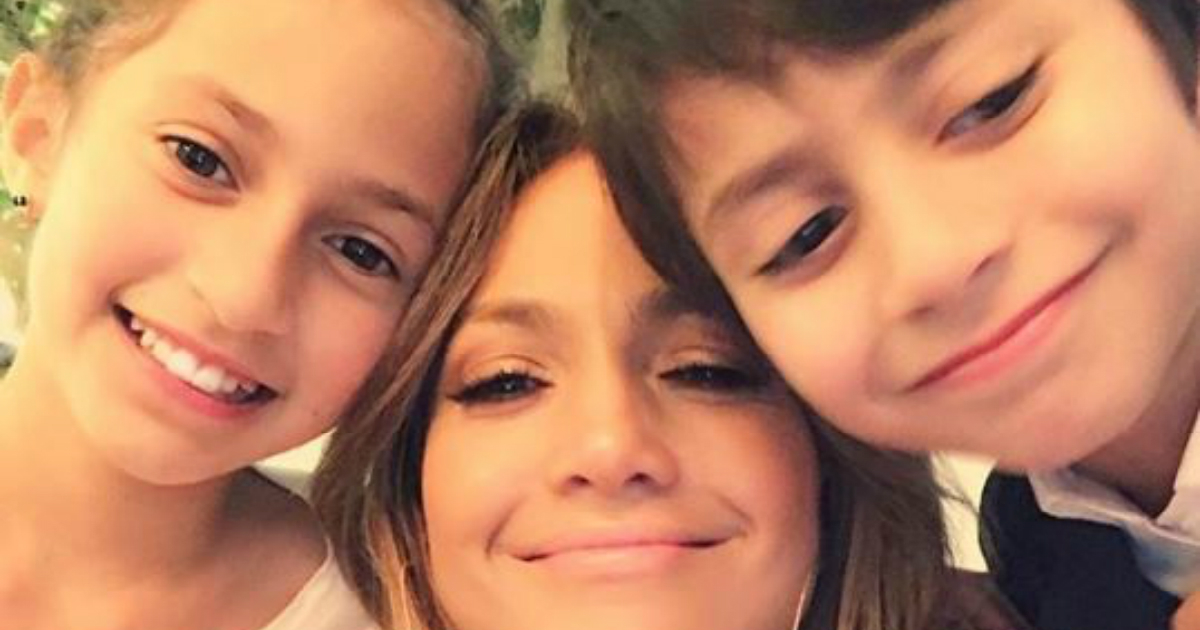 Jennifer Lopez y sus hijos, Emme y Max © Instagram / Jennifer Lopez