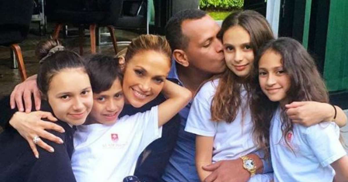 Jennifer Lopez, Alex Rodriguez y sus hijos © Instagram / Alex Rodriguez