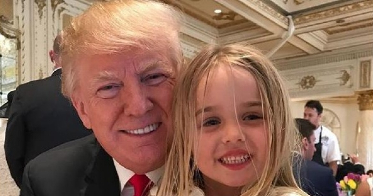 Donald Trump y su nieta Chloe. © Donald Trump Jr./ Instagram 