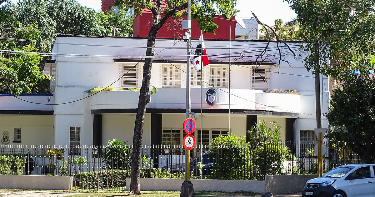 Embajada de Panamá en La Habana © CiberCuba