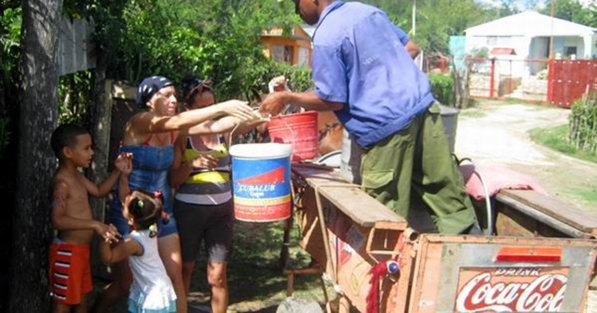 Soluciones a la escasez de agua en Santiago de Cuba © Radio Reloj