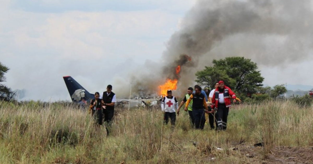 Accidente aéreo en México © Twitter / @CEPCDurango