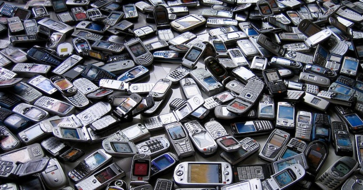Teléfonos celulares © Flickr/ Gabriel Esteffan