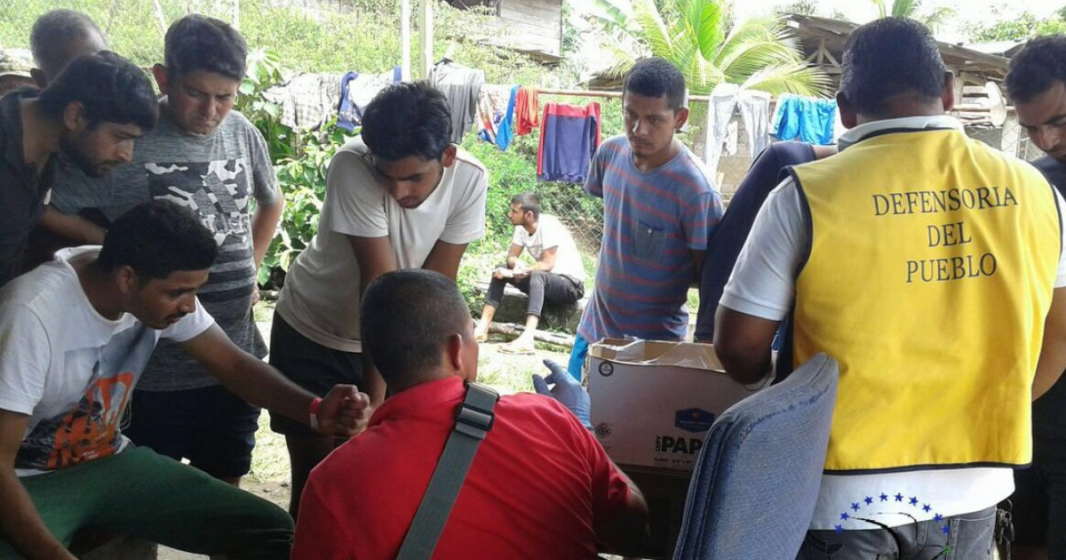 Migrantes en el campamento Las Peñitas de Panamá © Twitter/ Defensoría de Panamá