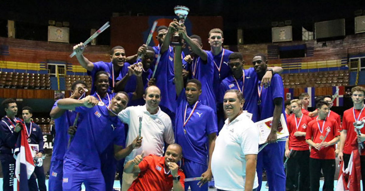 Selección cubana de voleibol sub-21 © NORCECA