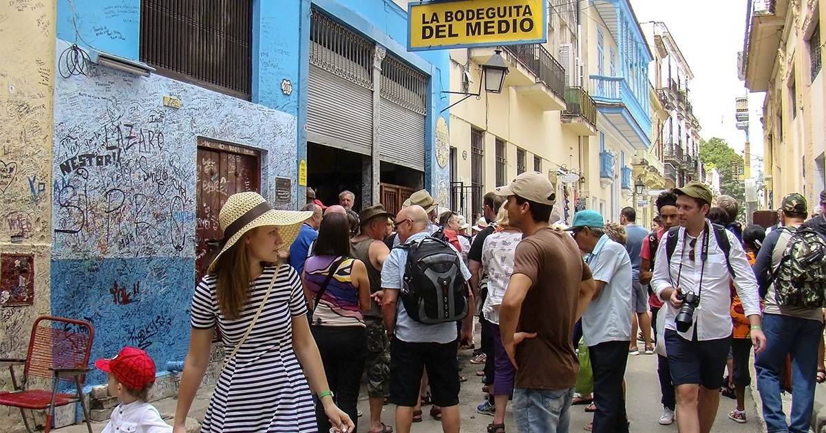 Turistas en Cuba. © CiberCuba