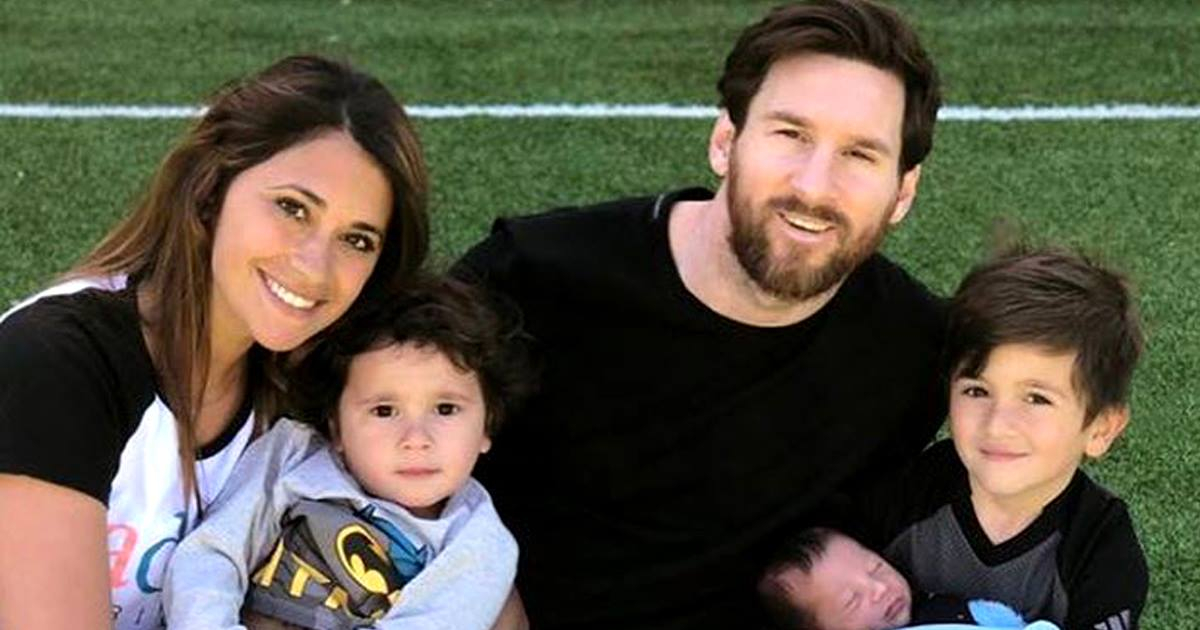Leo Messi, Antonella Rocuzzo junto a sus hijos Thiago, Mateo y Ciro © Instagram / Leo Messi