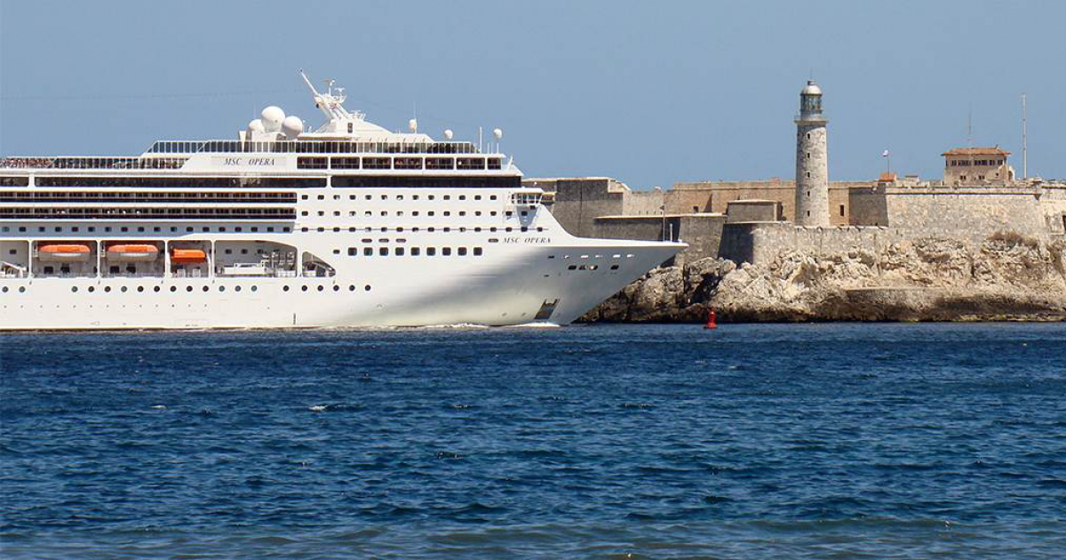 Crucero en la bahía de La Habana (Imagen de Archivo) © CiberCuba
