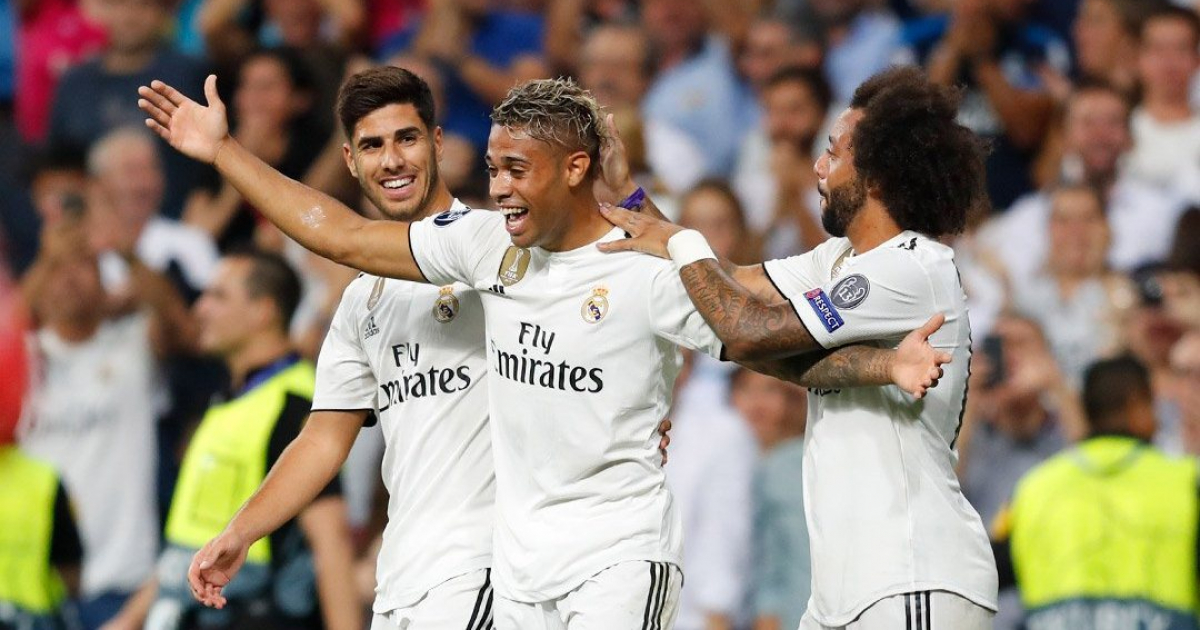 Mariano (al centro) se lució con un golazo © Fútbol/Real Madrid/Twitter