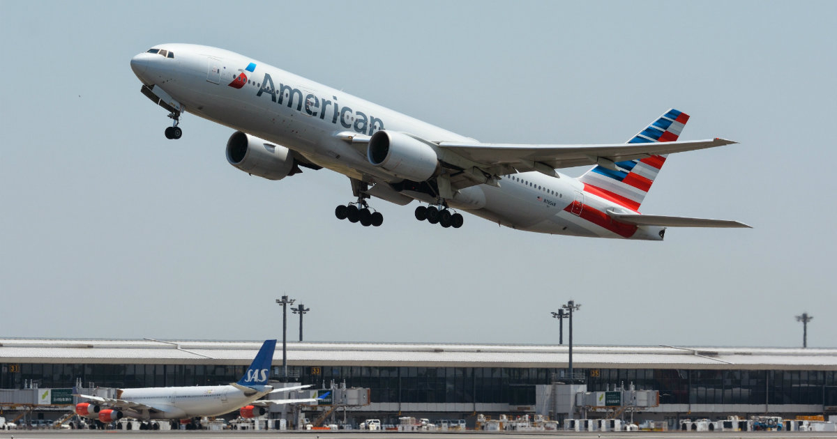 Avión de American Airlines © Flickr/masakatsu_ukon