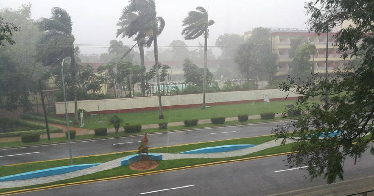 Lluvias y vientos por el huracán Michael en Pinar del Río © Facebook/Radio Guamá