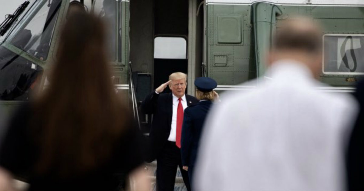 Donald Trump, antes de partir a una convención en Orlando, Florida. © Donald Trump / Twitter