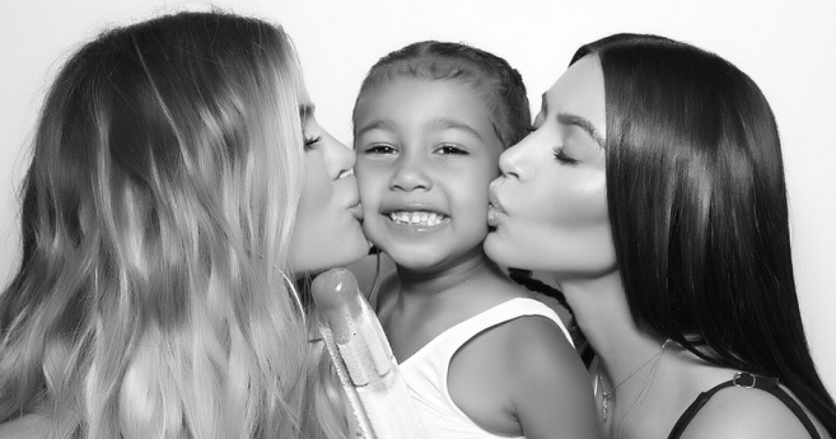 Khloé, North y Kim Kardashian © Instagram / Khloé Kardashian