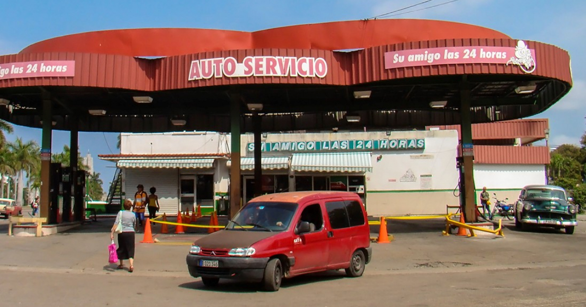 Gasolinera en Cuba © CiberCuba