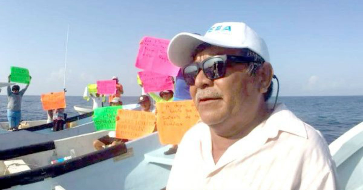 Pescador mexicano en las protestas contra las embarcaciones cubanas de pesca © Twitter/La Verdad