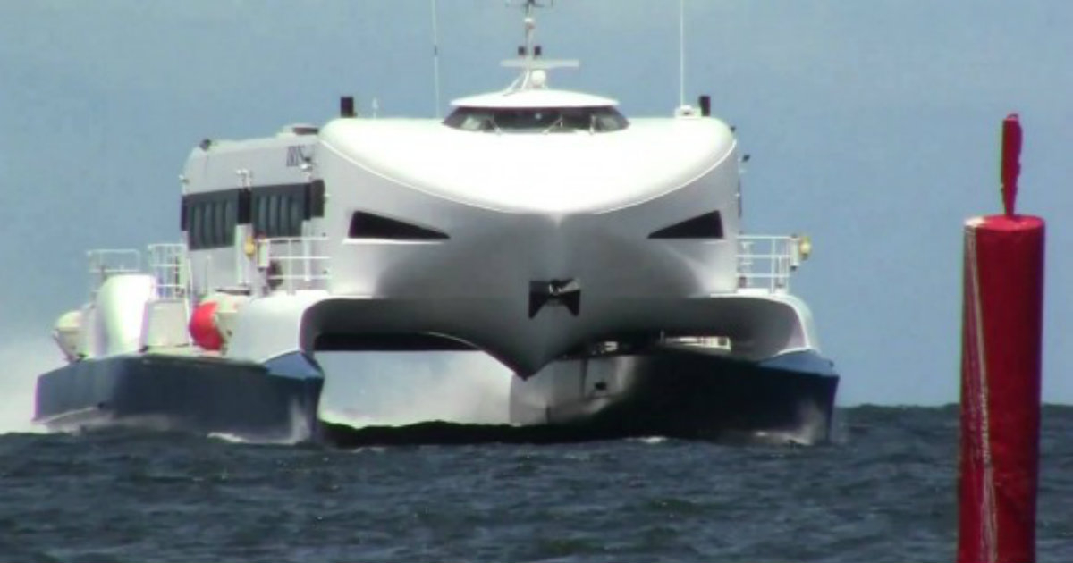 Barco que une Batabanó con Nueva Gerona. © Cubadebate.