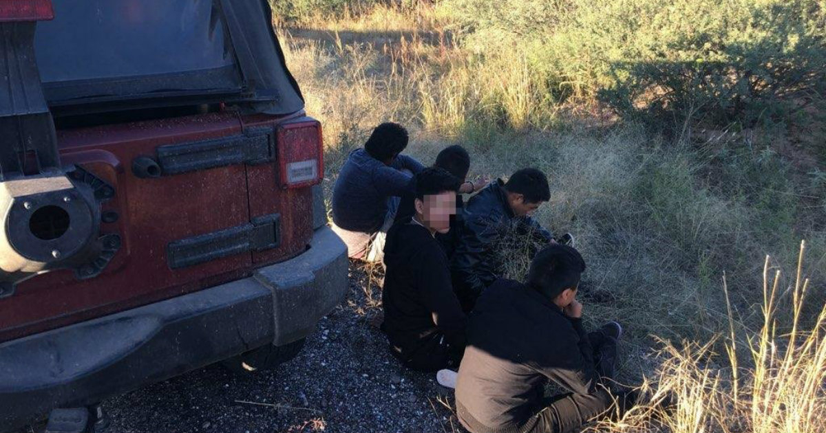 Inmigrantes ilegales en la frontera con Arizona. © CBP / Twitter