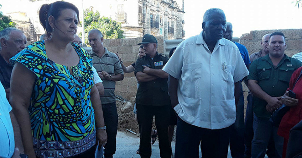Esteban Lazo, presidente del Parlamento cubano, durante su visita a Matanzas esta semana. © ACN
