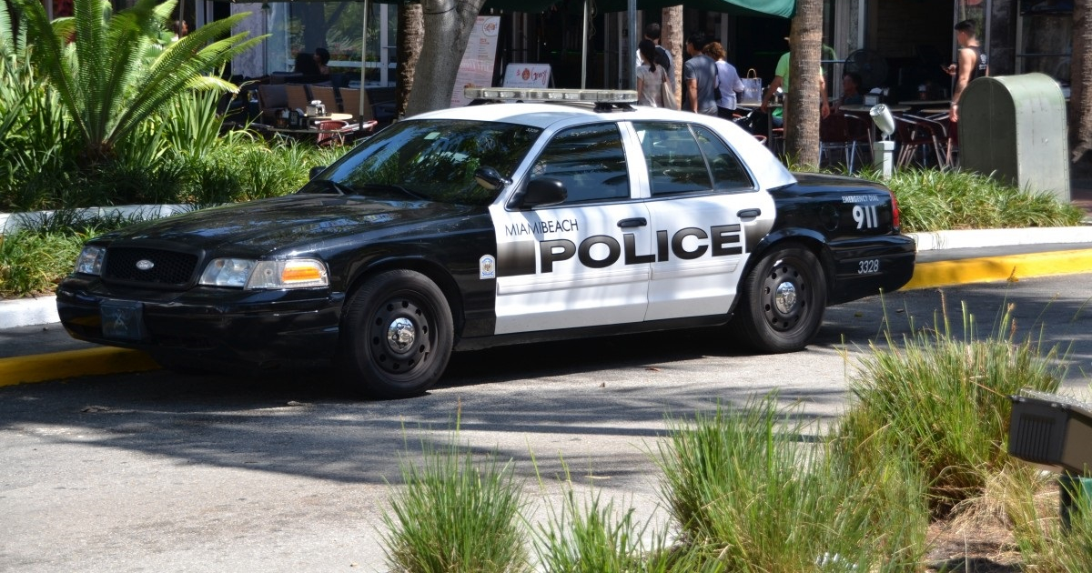 Policía Miami Beach © Pixabay