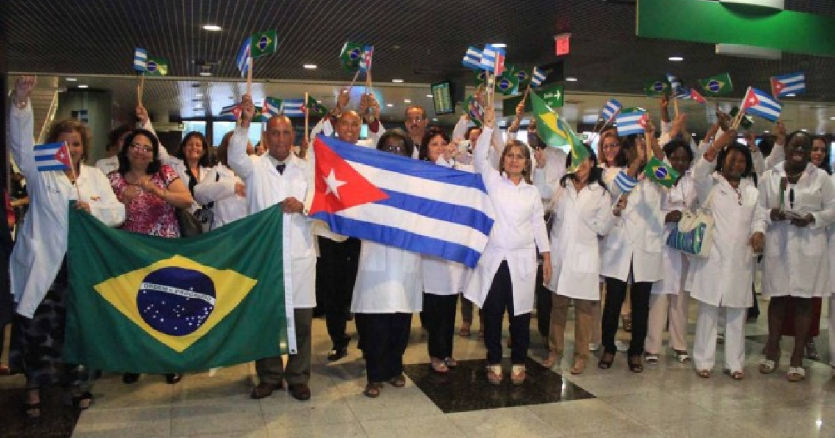 Medicos cubanos en Brasil © Cubadebate 